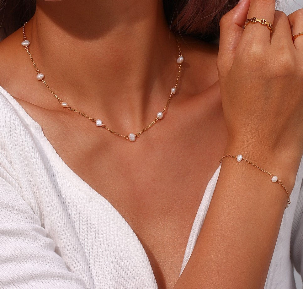 All Pearl Bracelet